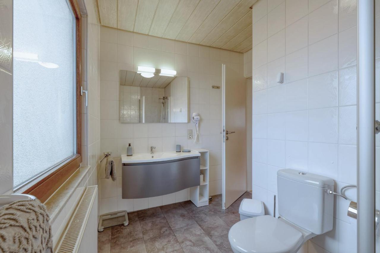 Seepark Kirchheim Ferienhaus Bei Anne Mit Sauna Eksteriør bilde