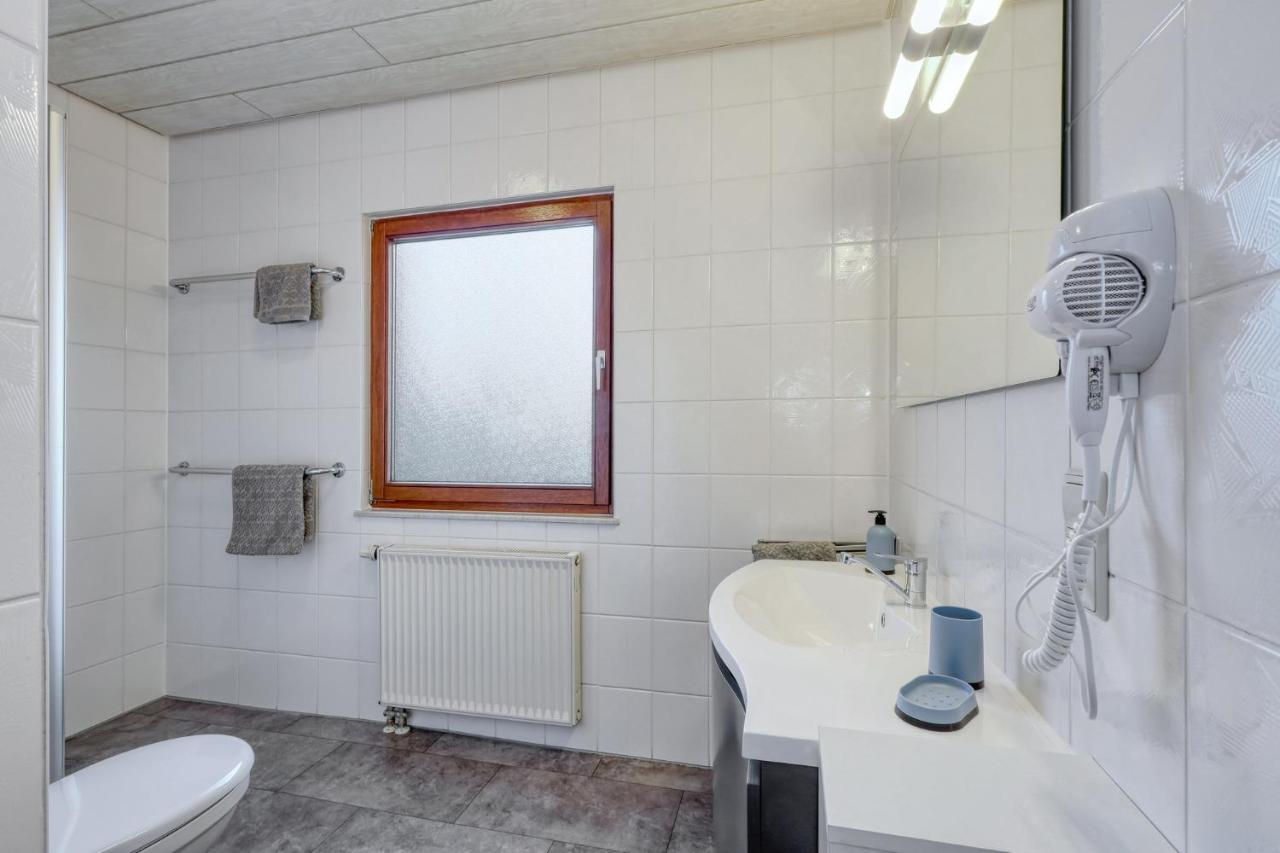 Seepark Kirchheim Ferienhaus Bei Anne Mit Sauna Eksteriør bilde